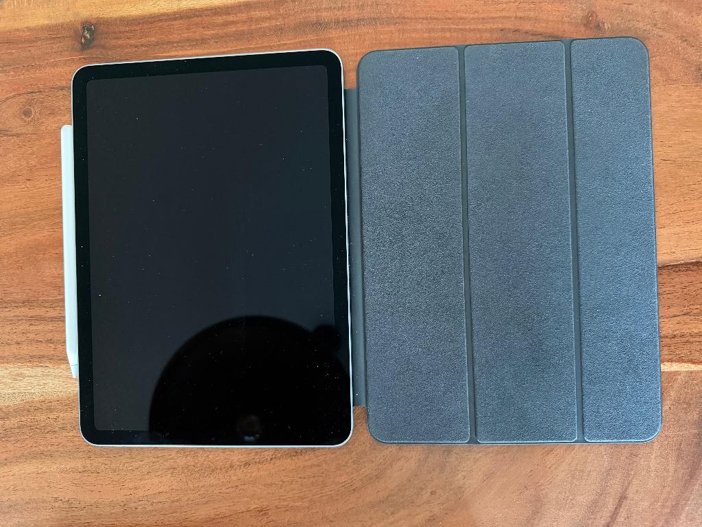Ipad Air 14 - 4e Gen 256 GB Apple Pencil en cover, Computers en Software, Apple iPads, Apple iPad Air, Zo goed als nieuw, Grijs