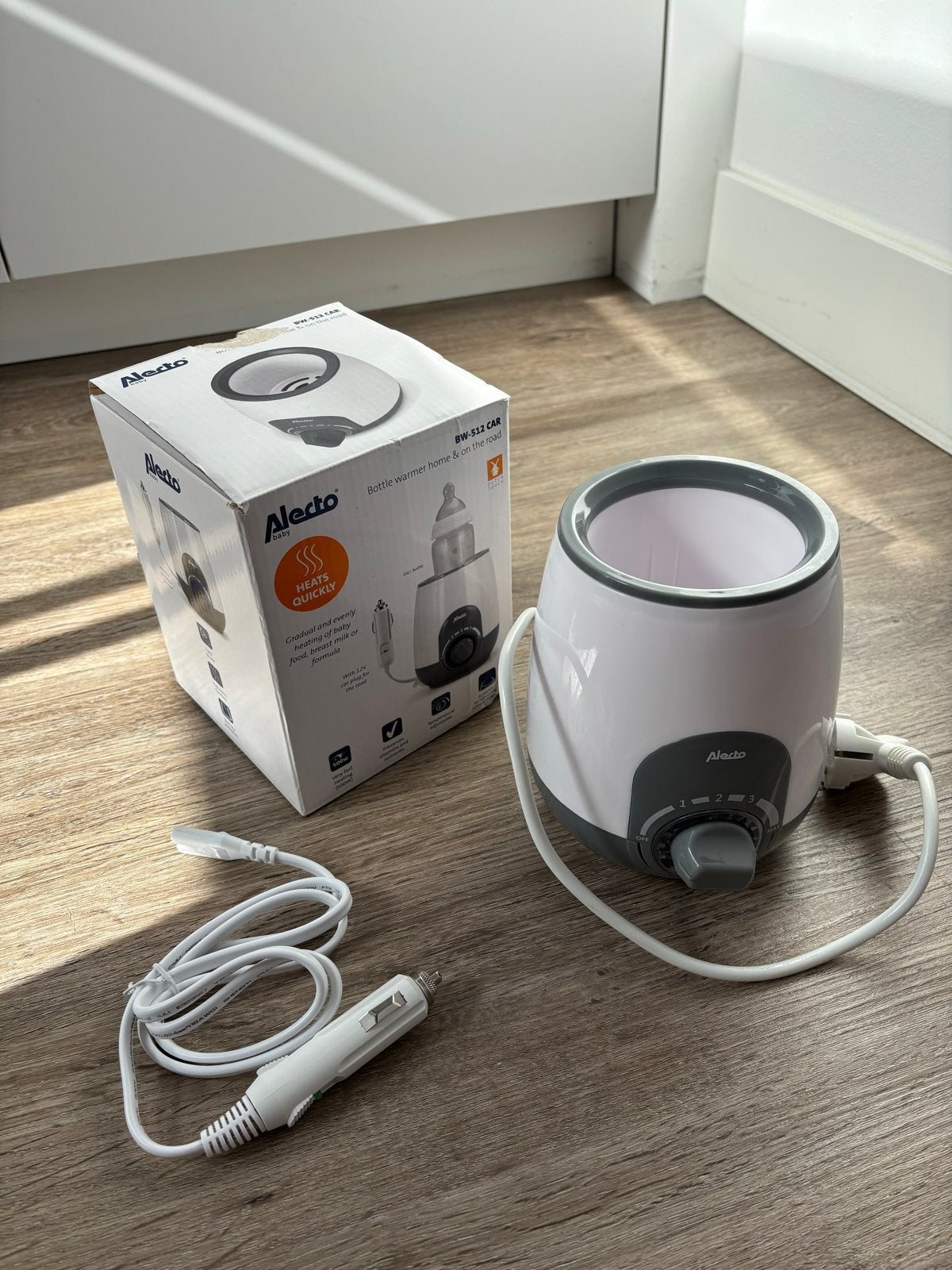 Alecto Flessenwarmer Thuis & Onderweg - BW-512 CAR, Ophalen, Flessen- of potjesverwarmer, Alecto, Zo goed als nieuw