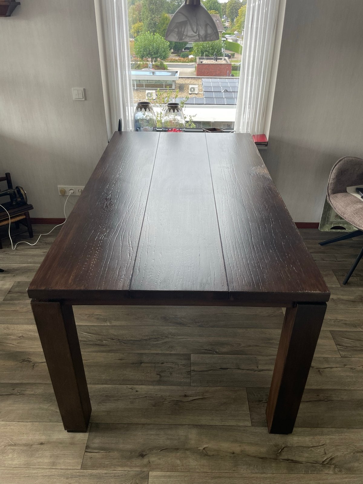 Eettafel van donker hout - Gebruikt, Huis en Inrichting, Ophalen, Gebruikt, 100 tot 150 cm, 150 tot 200 cm