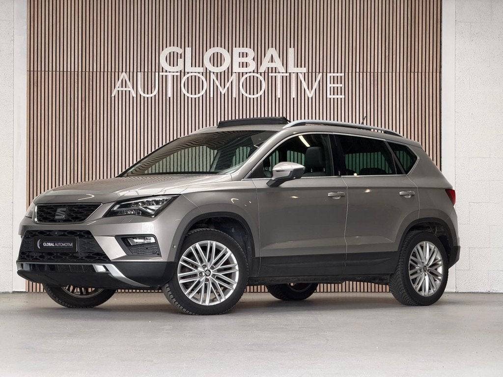 Seat Ateca 1.4 EcoTSI Xcellence - PANORAMADAK - TREKHAAK - 3, Gebruikt, 150 pk, Origineel Nederlands, SUV of Terreinwagen