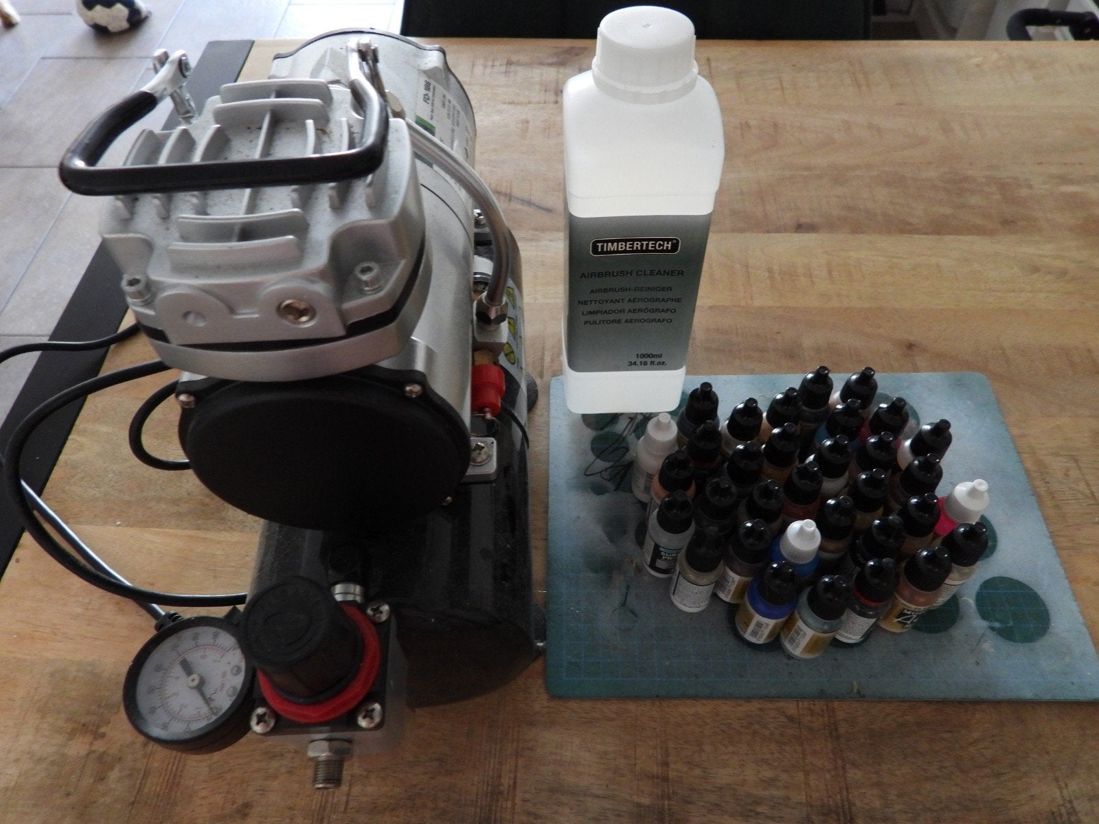 Airbrush Compressor, Hobby en Vrije tijd, Ophalen of Verzenden, Gebruikt, Groter dan 1:32, Overige merken