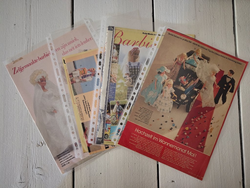 Prachtige patronen voor Barbies/Barbiekleertjes - retro, Ophalen of Verzenden, Zo goed als nieuw, Overige typen, Barbie