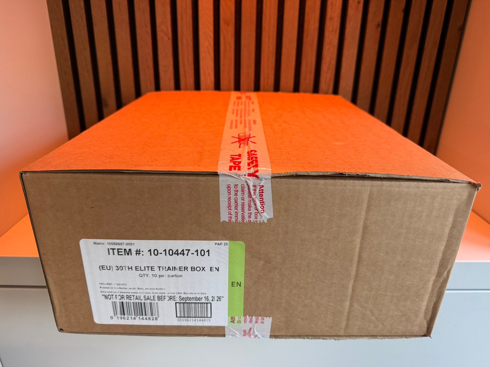 30th celebration elite trainer box case, Ophalen of Verzenden, Nieuw, Boosterbox, Foil