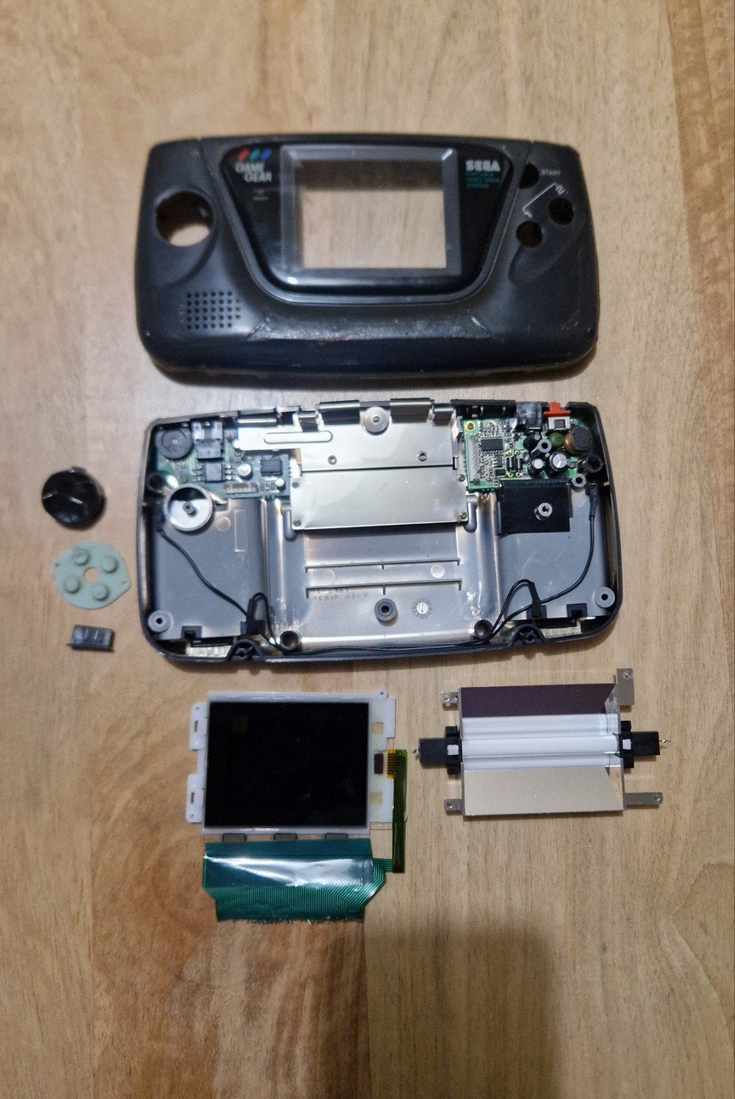 Sega Game Gear gedemonteerd – geschikt voor onderdelen, Ophalen of Verzenden, Niet werkend, Zonder controller, Game Gear