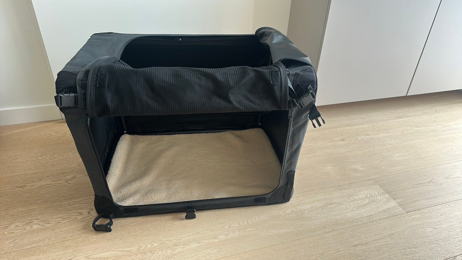 Maelson opbouwbare bench 72x51x51 cm, Dieren en Toebehoren, Hondenmanden, Ophalen, Zo goed als nieuw