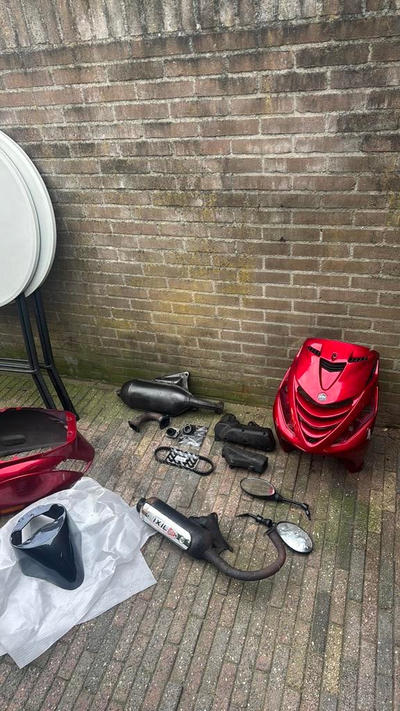 Onderdele, Ophalen of Verzenden, Zo goed als nieuw, Piaggio