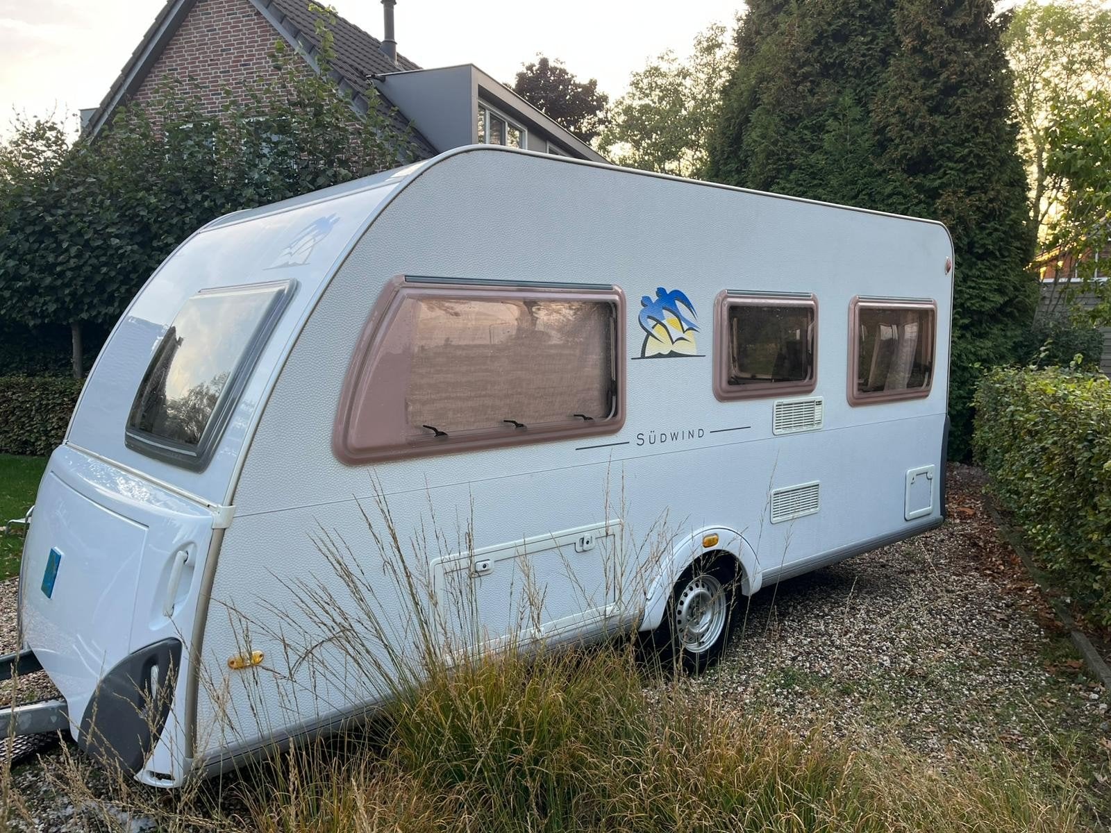 knaus SUDWIND 450fu   bj 2004 met mover, Schokbreker, Rondzit, Frans bed, Particulier