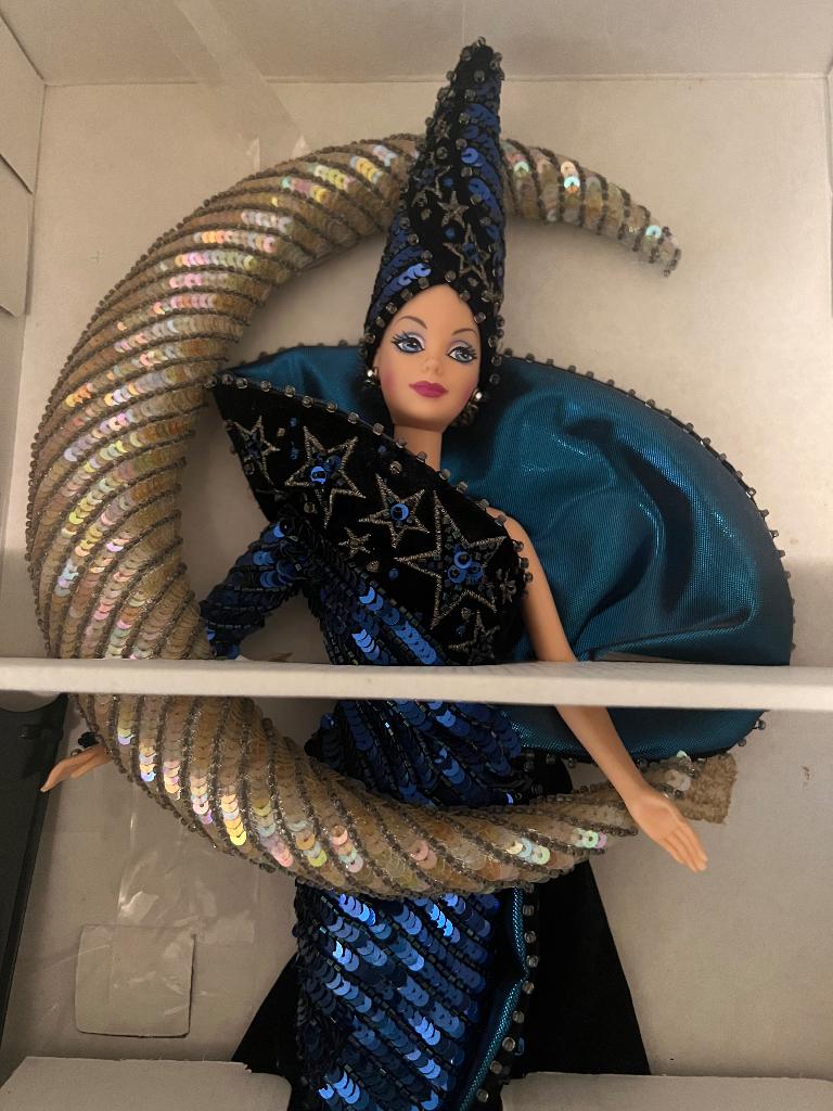 Barbie Moon Goddes, Verzamelen, Poppen, Ophalen of Verzenden, Zo goed als nieuw, Pop
