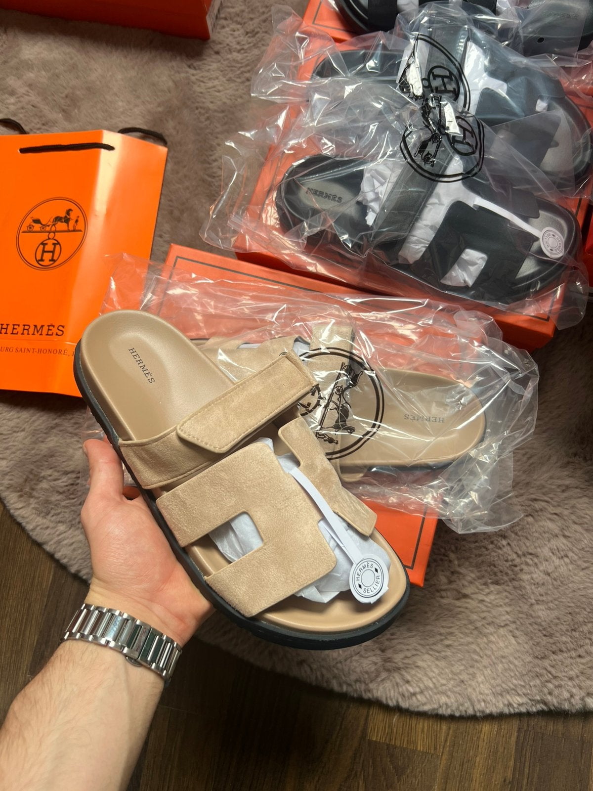 Hermes slippers, Kleding | Heren, Schoenen, Ophalen of Verzenden, Nieuw, Zwart