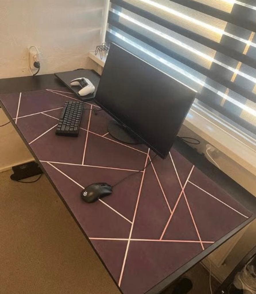 JYSK elektrische zit sta bureau, Ophalen, Rond, 50 tot 100 cm, Zo goed als nieuw