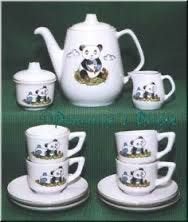 Douwe egberts kinderserviesje pandabeer DE, Verzenden