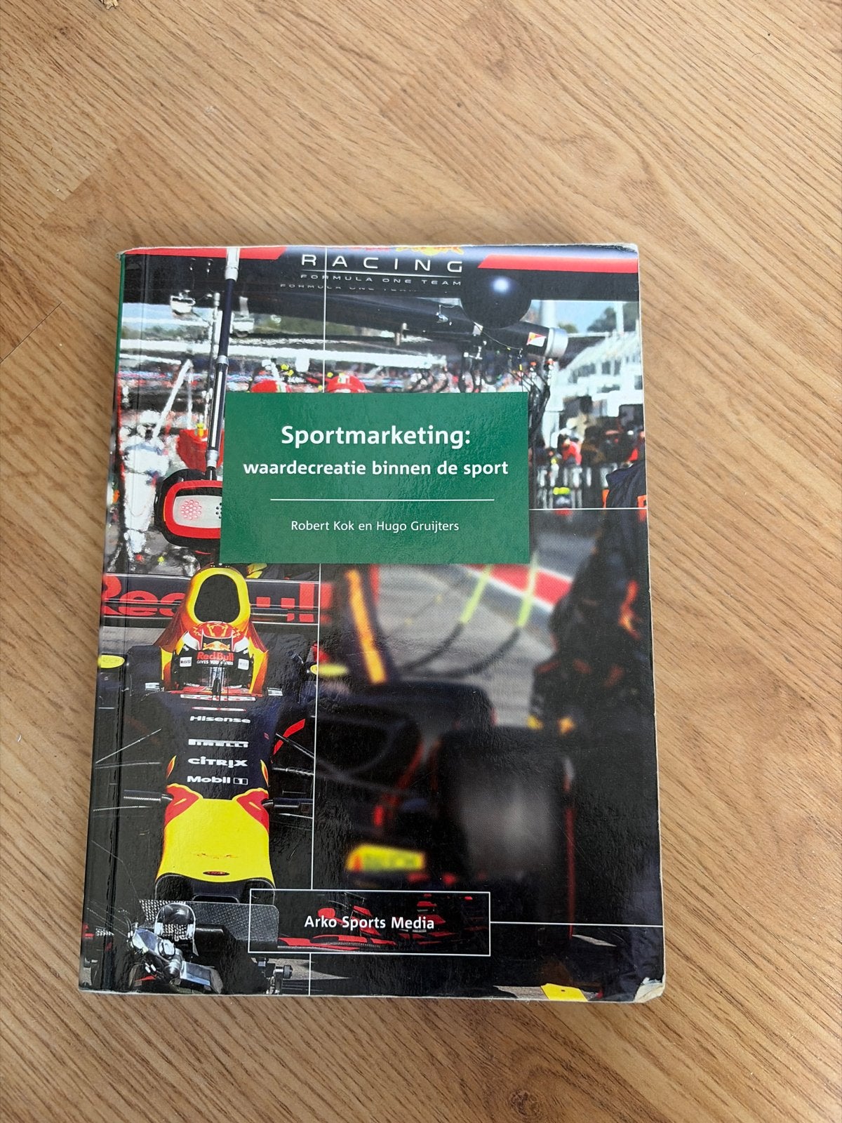 Sportmarketing: waardecreatie binnen de sport, Boeken, Sportboeken, Gelezen, Overige sporten, Ophalen of Verzenden