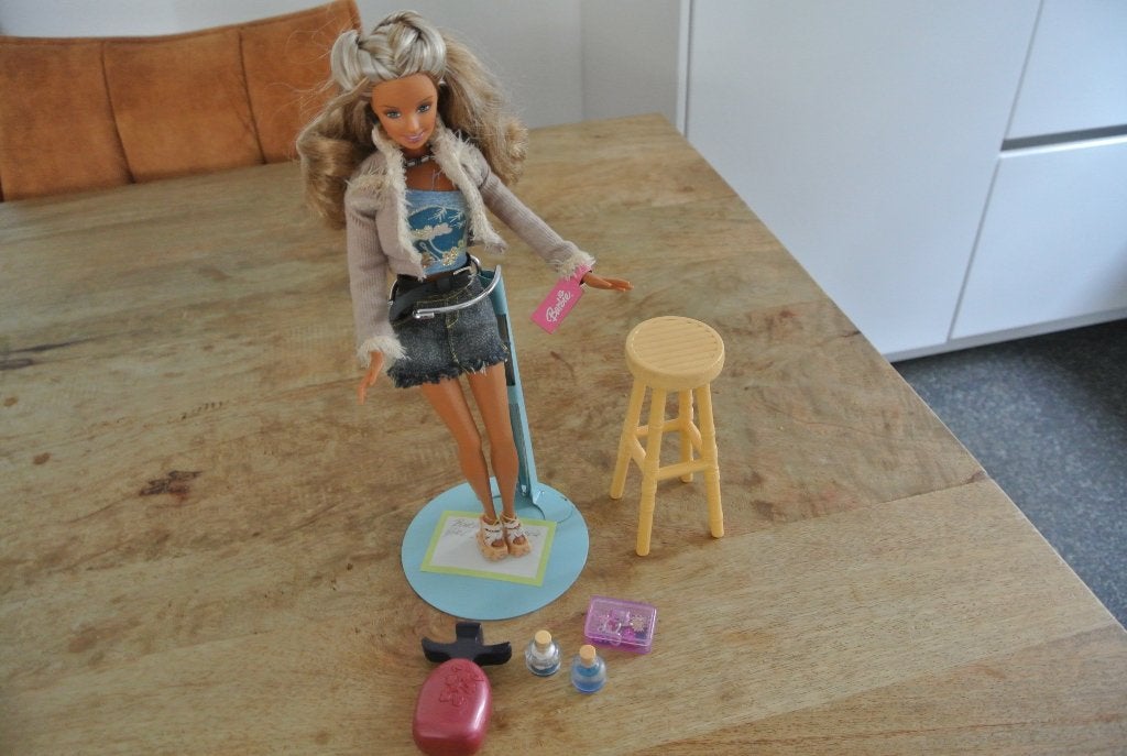 Barbie California Girl Piercing 2004/ 139, Ophalen of Verzenden, Nieuw, Pop