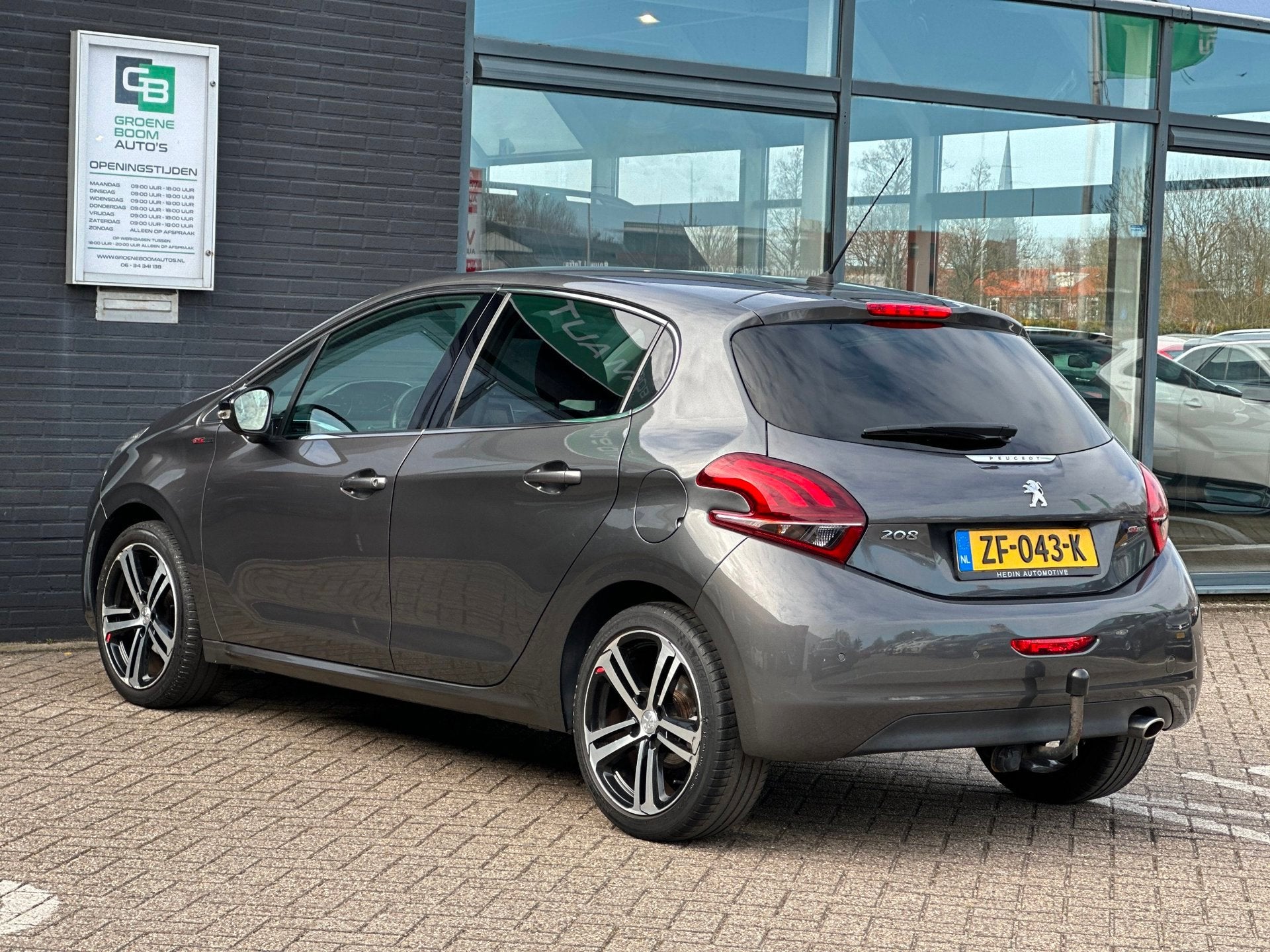 Peugeot 208 1.2 PureTech GT-Line/110 PK/CAMERA/NAVI/CARPLAY/, Euro 6, 1199 cc, Leder en Stof, Bedrijf