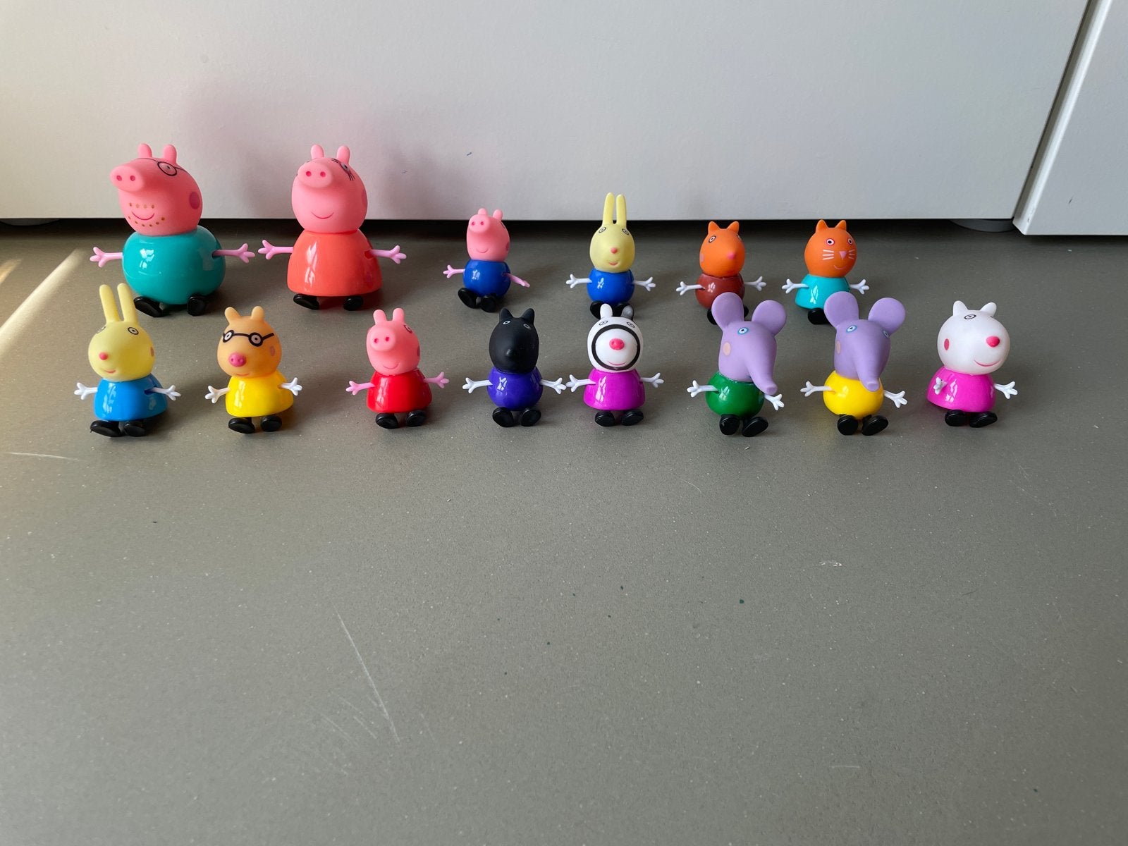 Peppa Pig familie en vriendjes figuren set, Ophalen of Verzenden, Gebruikt, Jongen of Meisje
