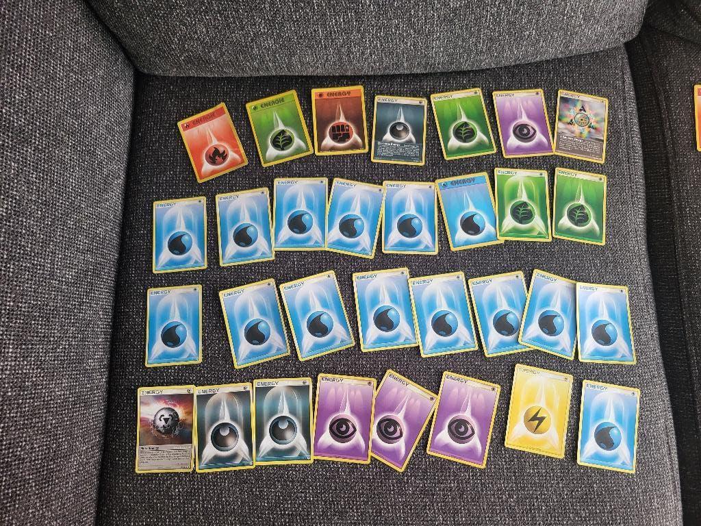 Energy kaarten pokemon van 1995, 2005, 2007, 2008 en 2009, Ophalen of Verzenden, Gebruikt, Meerdere kaarten