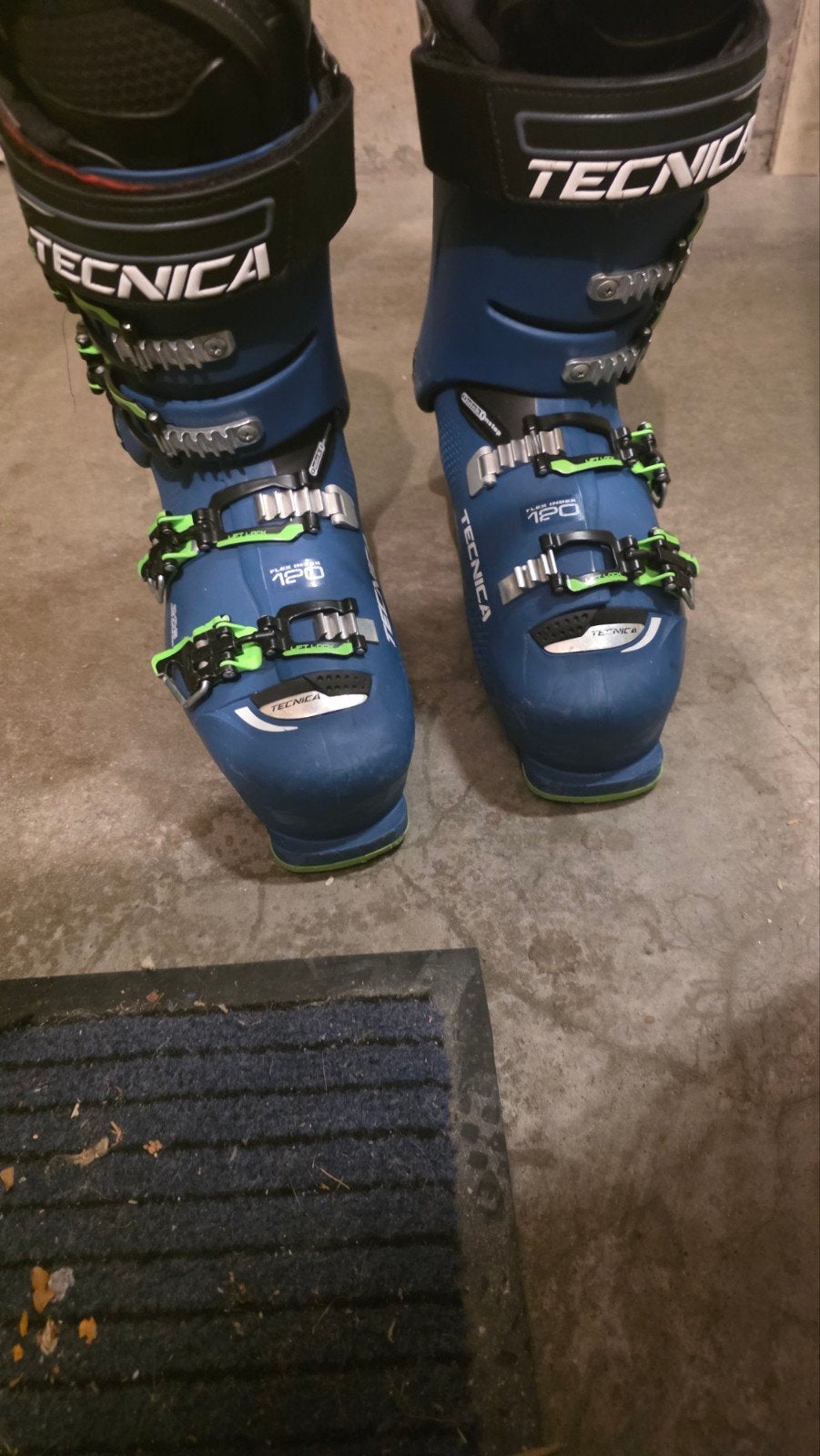Tecnica Mach1 MV 120 Skischoenen - Zo goed als nieuw, Overige merken, Schoenen, Ophalen of Verzenden, Zo goed als nieuw