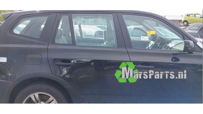 Portier 4Deurs rechts-achter van een BMW X3 (668), Gebruikt, -, Deur, -
