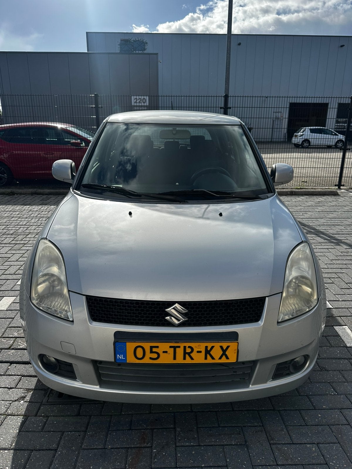Suzuki Swift 1.3 5DRS 2007 Grijs, Auto's, Voorwielaandrijving, 40 €/maand, 965 kg, 400 kg