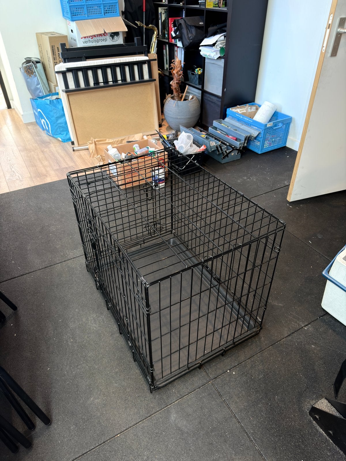 Honden bench zwart middenmaat, Ophalen