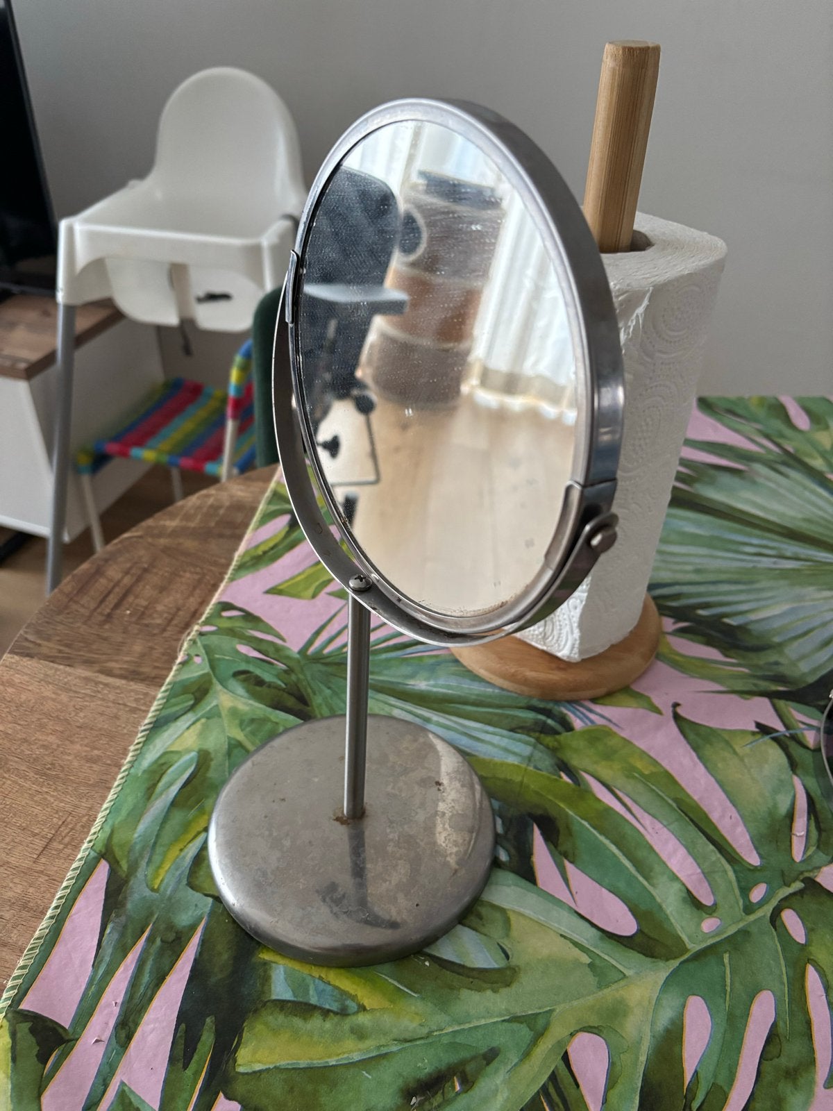 IKEA Ronde make-up spiegel op standaard, Ophalen, Minder dan 50 cm, Gebruikt, Rond