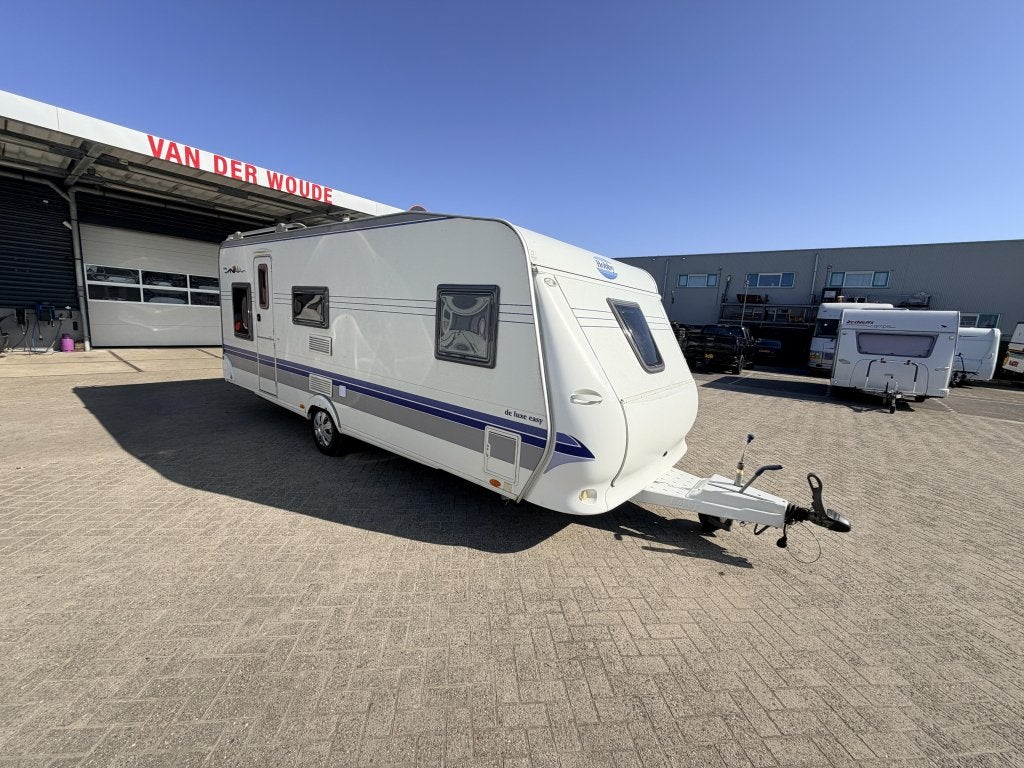 Hobby De luxe Easy 560 KMFE Voortent, 6 pers., Ringverwarming, Rondzit, Bedrijf, 5 tot 6 meter