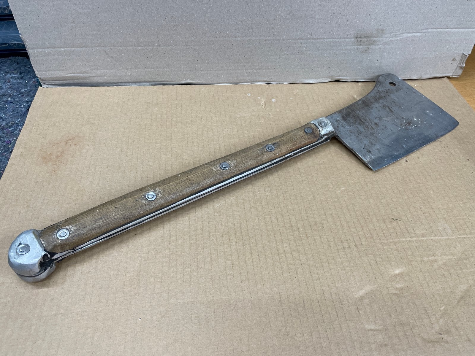 Vintage Vleesbijl / Hakbijl met Houten Handvat, Ophalen
