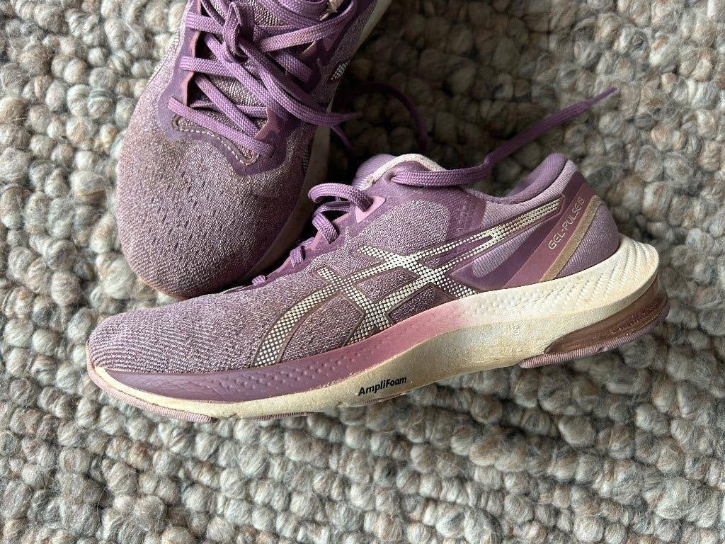 ASICS GEL-PULSE 13 gymschoenen / sneakers 37,5, Ophalen of Verzenden, Sneakers of Gympen, Gedragen, Asics