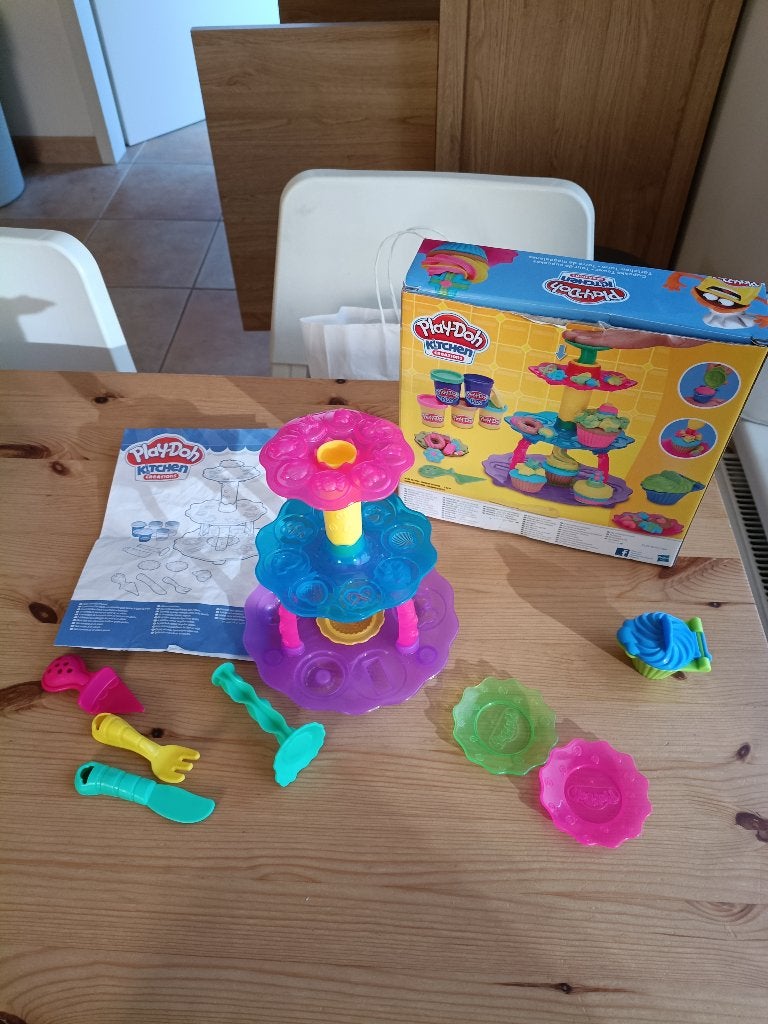 Playdoh cupcake set, Ophalen, Knutselen