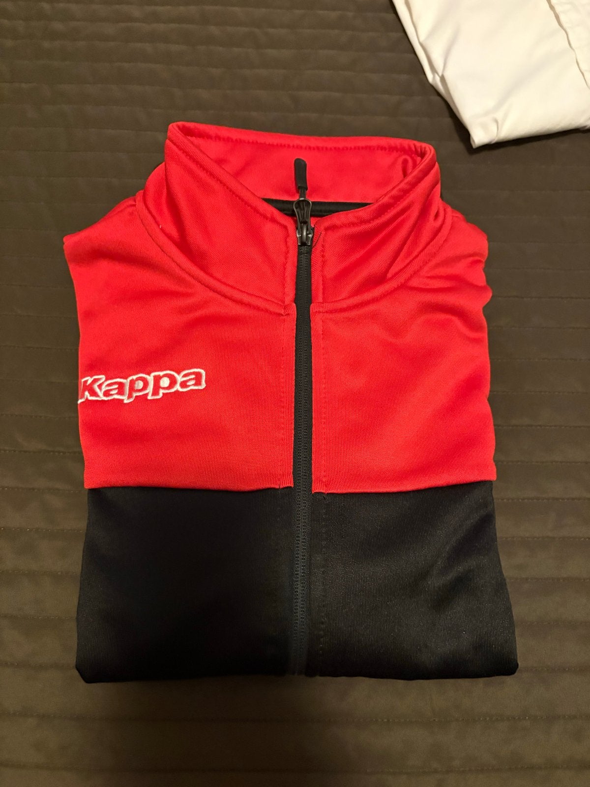 Kappa trainingsjack rood/zwart maat m NIEUW, Ophalen of Verzenden, Zo goed als nieuw