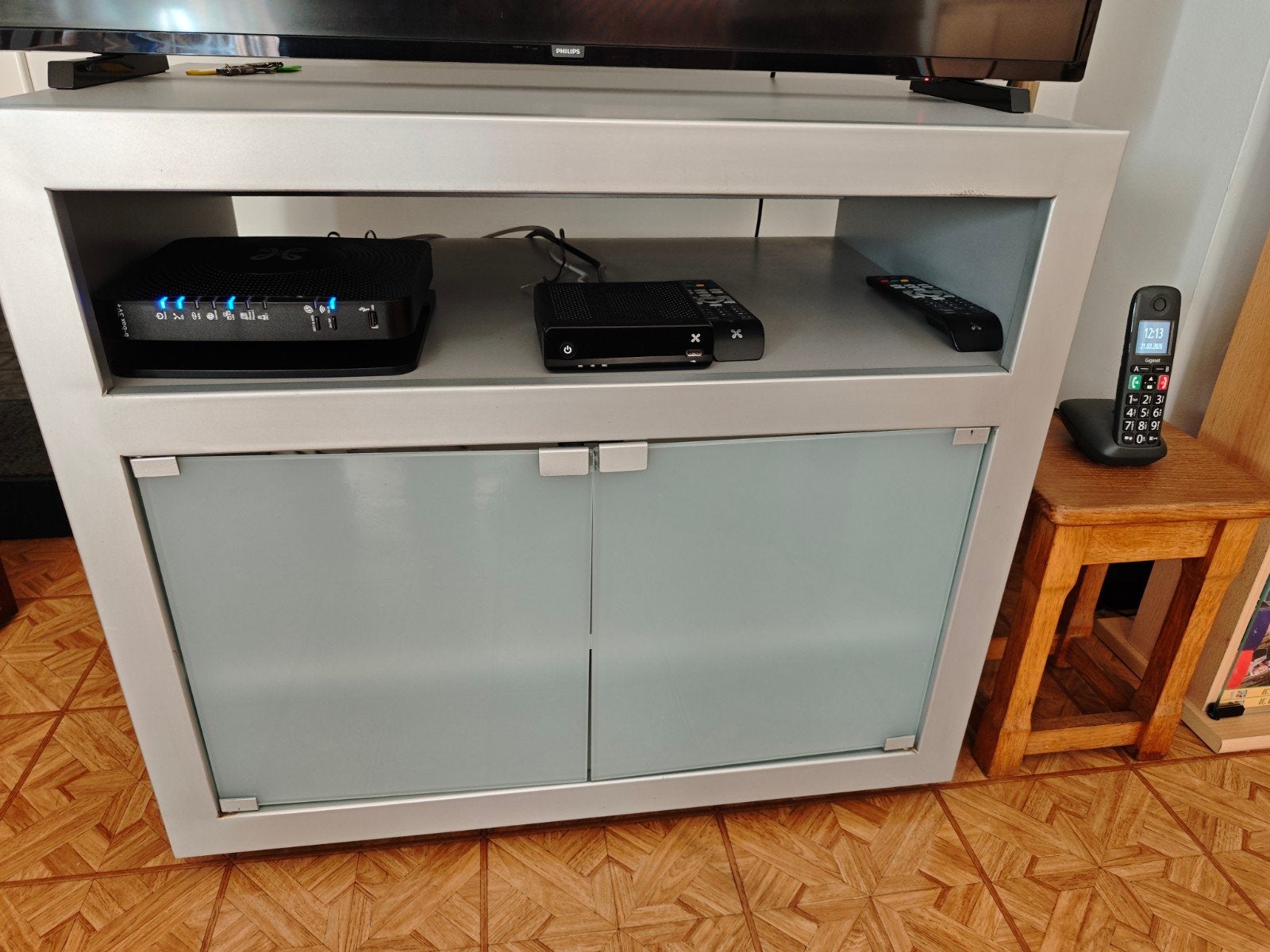Tv meubel, Huis en Inrichting, Kasten | Televisiemeubels, Ophalen, Zo goed als nieuw, 25 tot 50 cm, Minder dan 100 cm