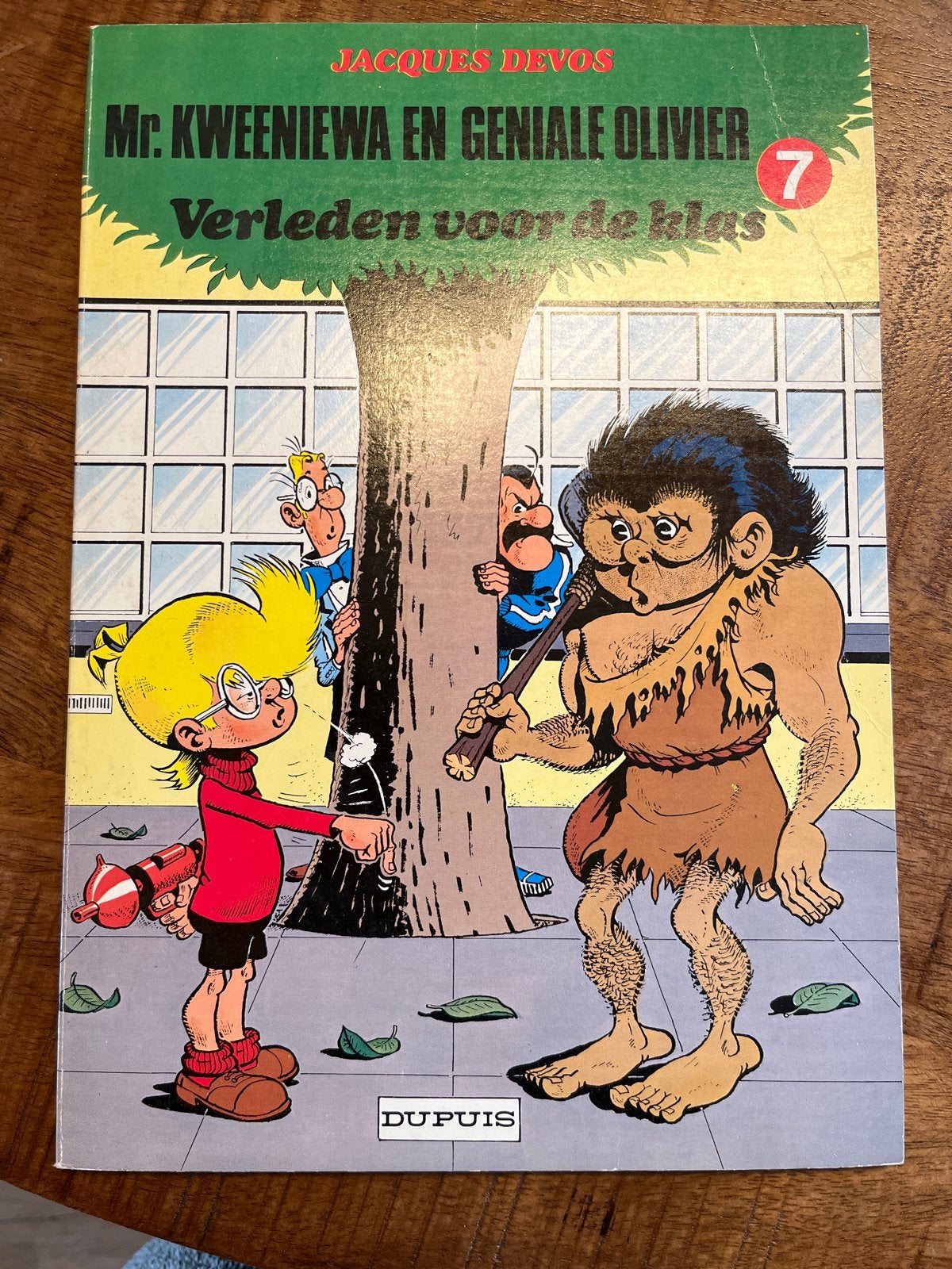 Mr. Kweeniewa en Geniale Olivier - Verleden voor de klas (nr, Boeken, Eén stripboek, Ophalen of Verzenden, Gelezen