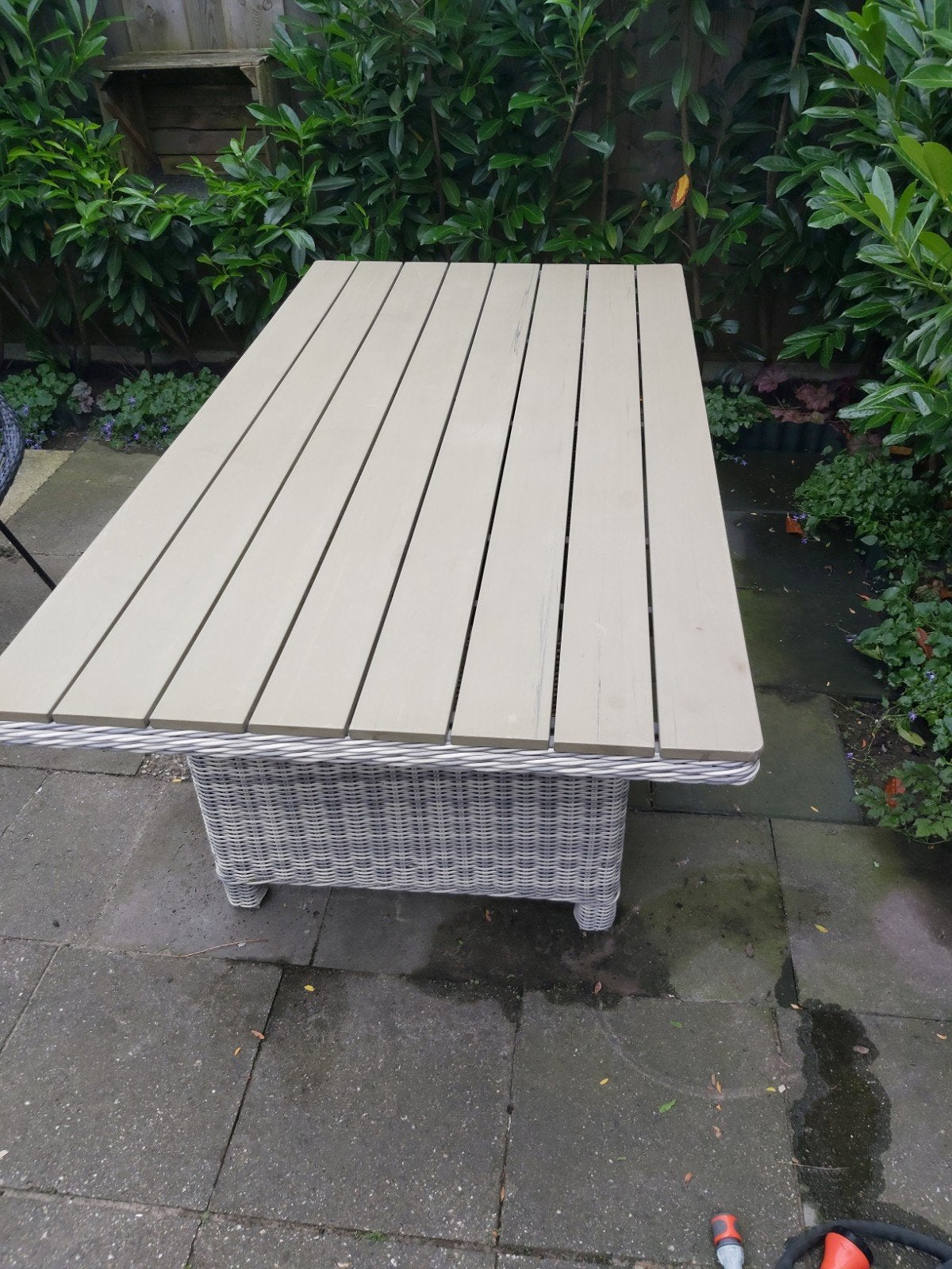 Mooie stevige tuintafel, Ophalen, Gebruikt, Rechthoekig, Metaal