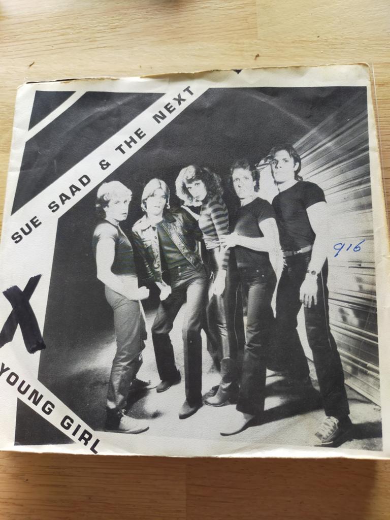 Sue Saad & the Next , young girl, Ophalen of Verzenden, Zo goed als nieuw, Pop