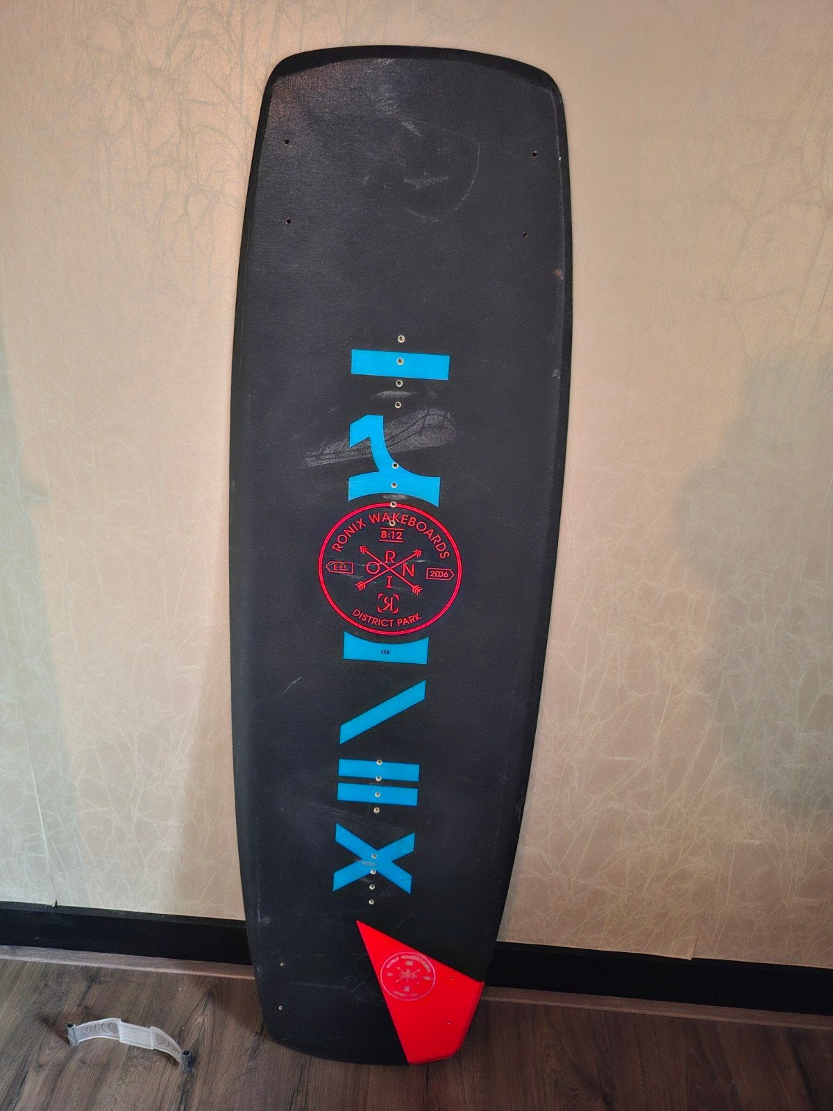 Ronix District Park Wakeboard 138 - Gebruikt, Ophalen, Gebruikt, Board