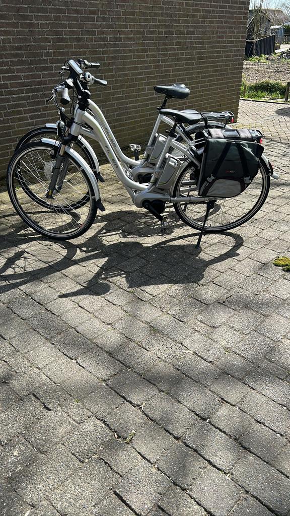 2 mooie flyer elektrische fietsen 36v middenmotor ebike, Fietsen en Brommers, Elektrische fietsen, Ophalen of Verzenden, Zo goed als nieuw