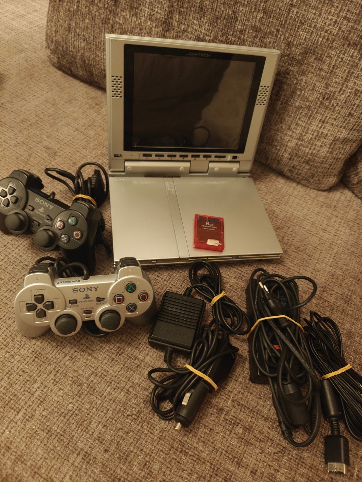 PlayStation 2 Slim met Joytech scherm en 2 controllers, Gebruikt, Met 2 controllers, Ophalen of Verzenden, Met geheugenkaart