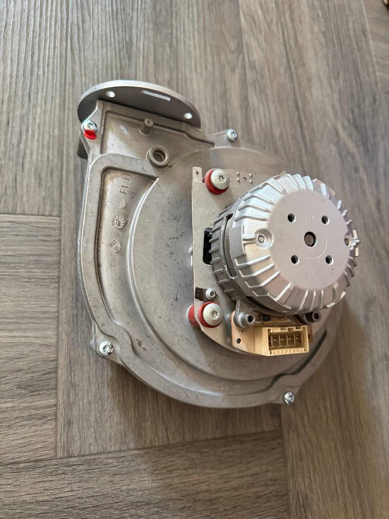 CV ventilator voor Daalderop ketels, Minder dan 30 cm, Cv-ketel of Combi-ketel, Minder dan 60 cm, Ophalen of Verzenden