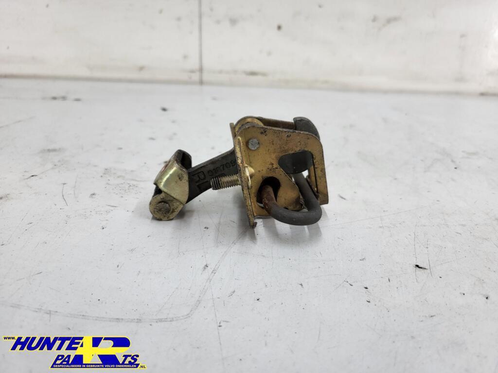 Deurvanger Achter Volvo 850 ('91-'96) 9187092, Gebruikt, Ophalen of Verzenden, Volvo, Volvo