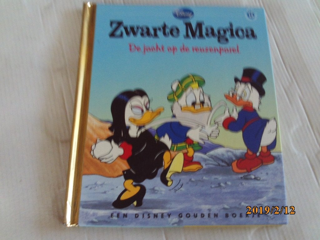 een disney gouden boekje: zwarte magica, Ophalen of Verzenden, Zo goed als nieuw, Fictie algemeen