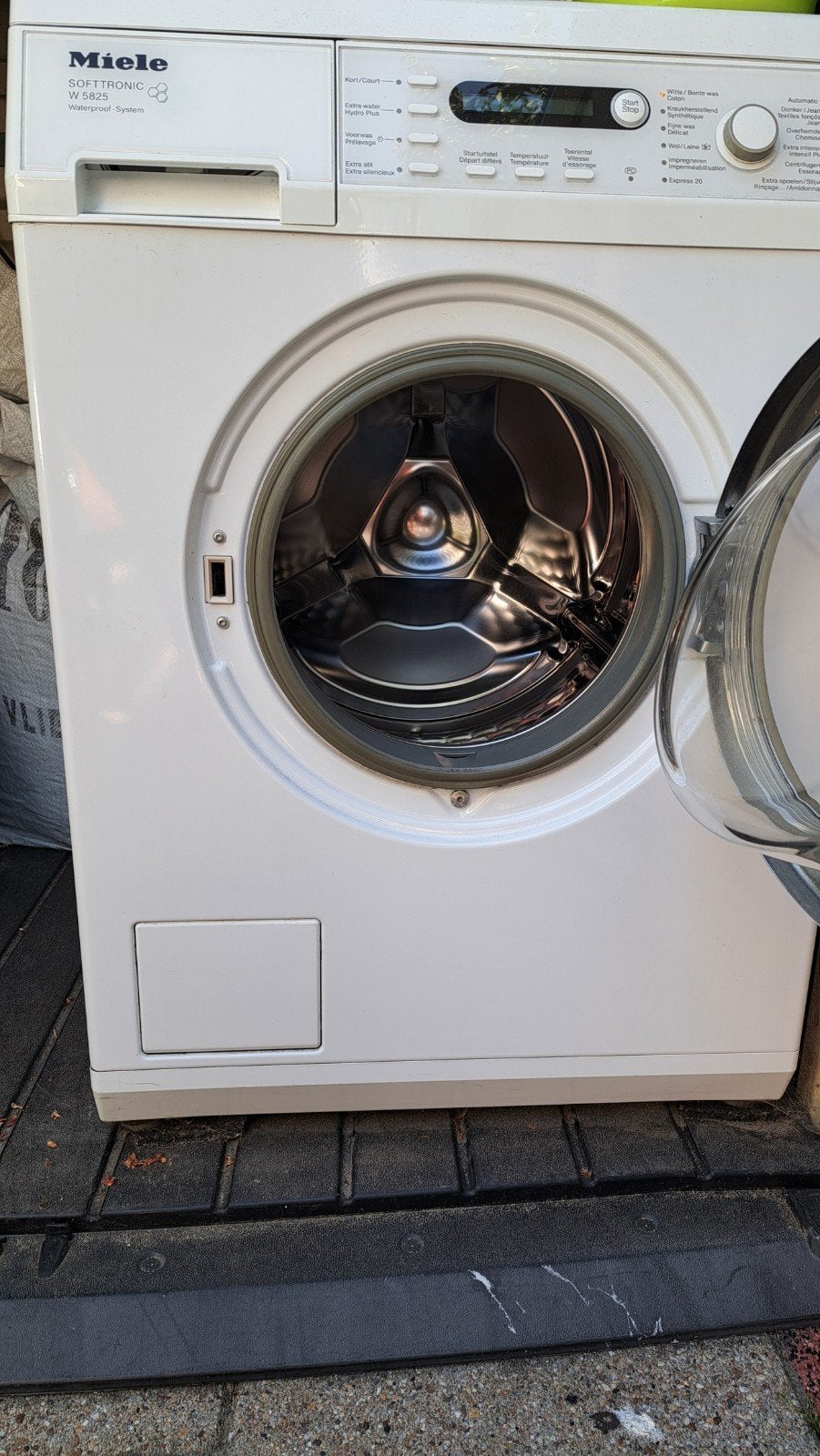 Miele Softtronic W 5825 wasmachine - Uitstekende staat, Witgoed en Apparatuur, Ophalen, Wolwasprogramma, Zo goed als nieuw, Voorlader