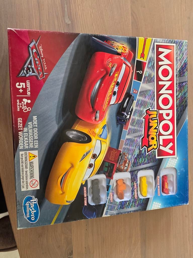 Monopoly Junior Cars 3 - Prima staat, Drie of vier spelers, Ophalen of Verzenden, Zo goed als nieuw, Hasbro Gaming
