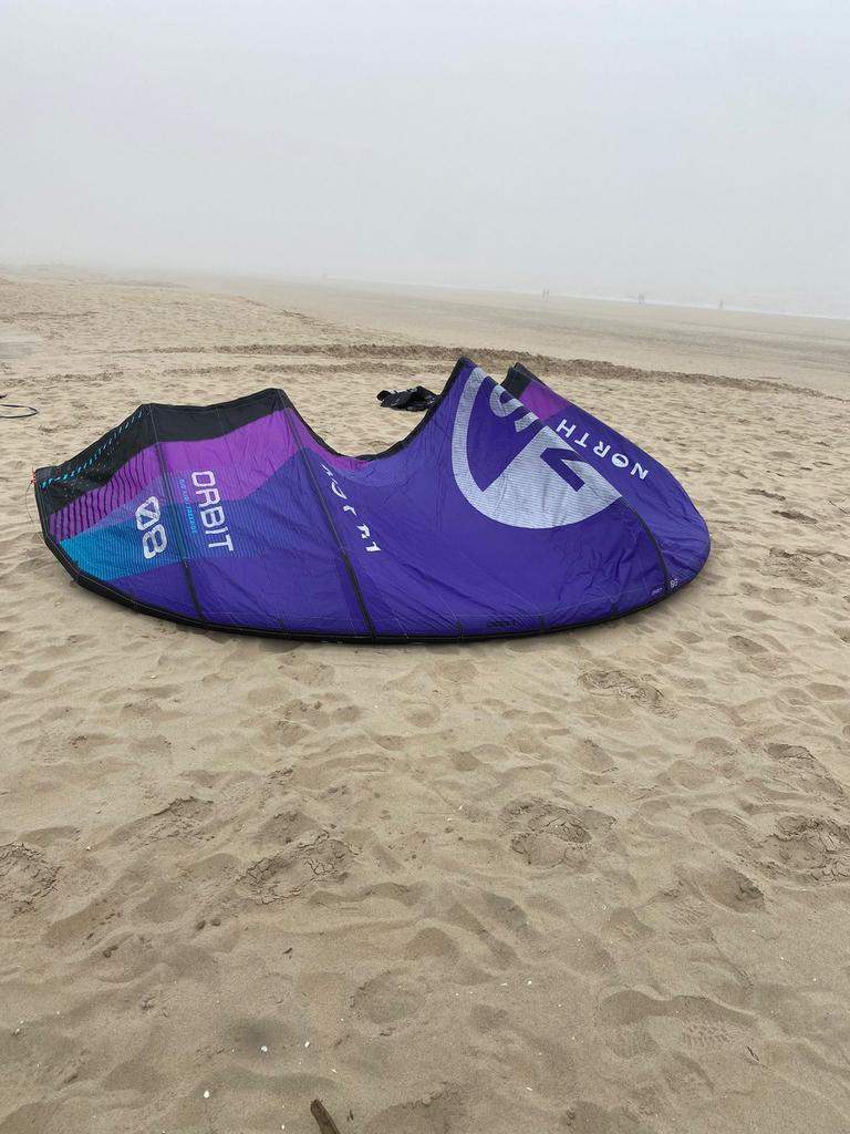 North Orbit 2026 + Navigator pro bar, Watersport en Boten, Kitesurfen, Geen board, Ophalen of Verzenden, Zo goed als nieuw, 8 m²