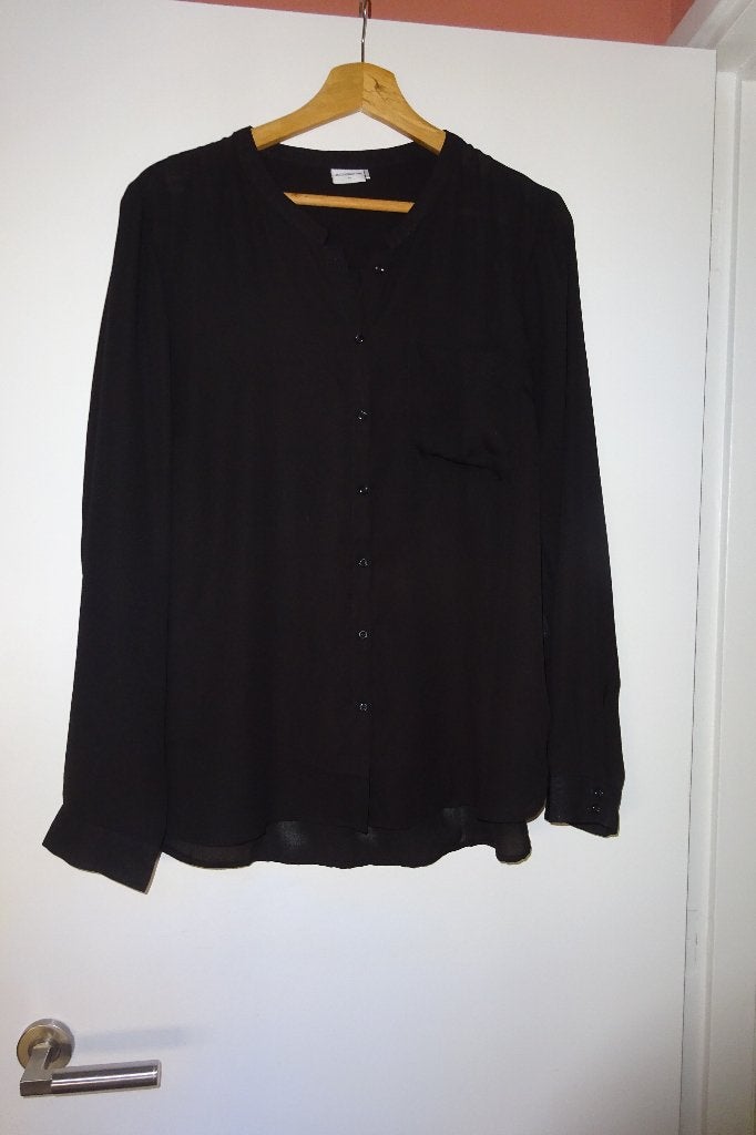 JDY,  Jacqueline de young zwarte blouse mt 42, als nieuw, Kleding | Dames, Zwart, Maat 42/44 (L), Ophalen of Verzenden, Zo goed als nieuw