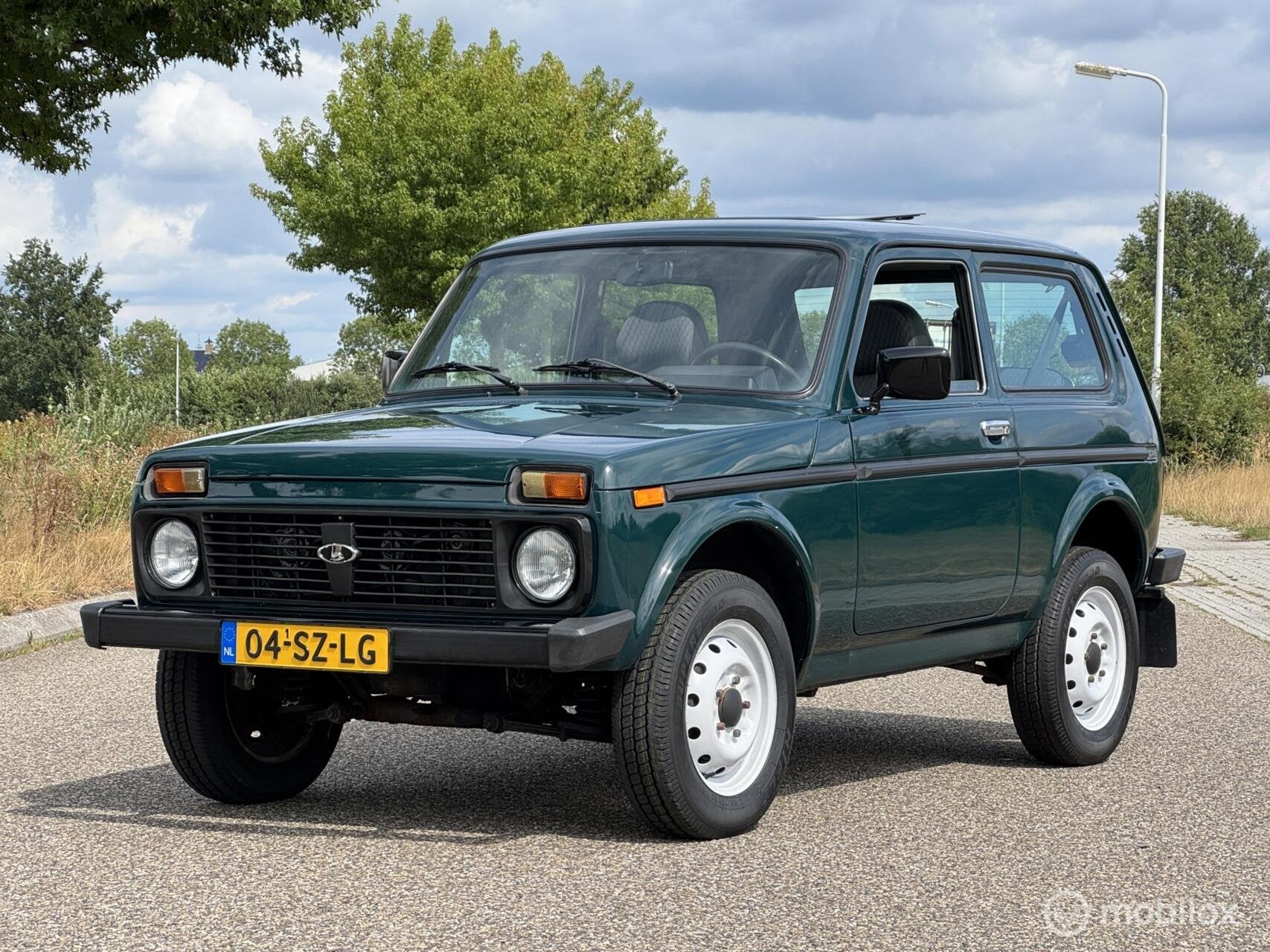 Lada Niva 1.7i 4x4 2006, Auto's, Origineel Nederlands, Bedrijf, Vierwielaandrijving, Alarm