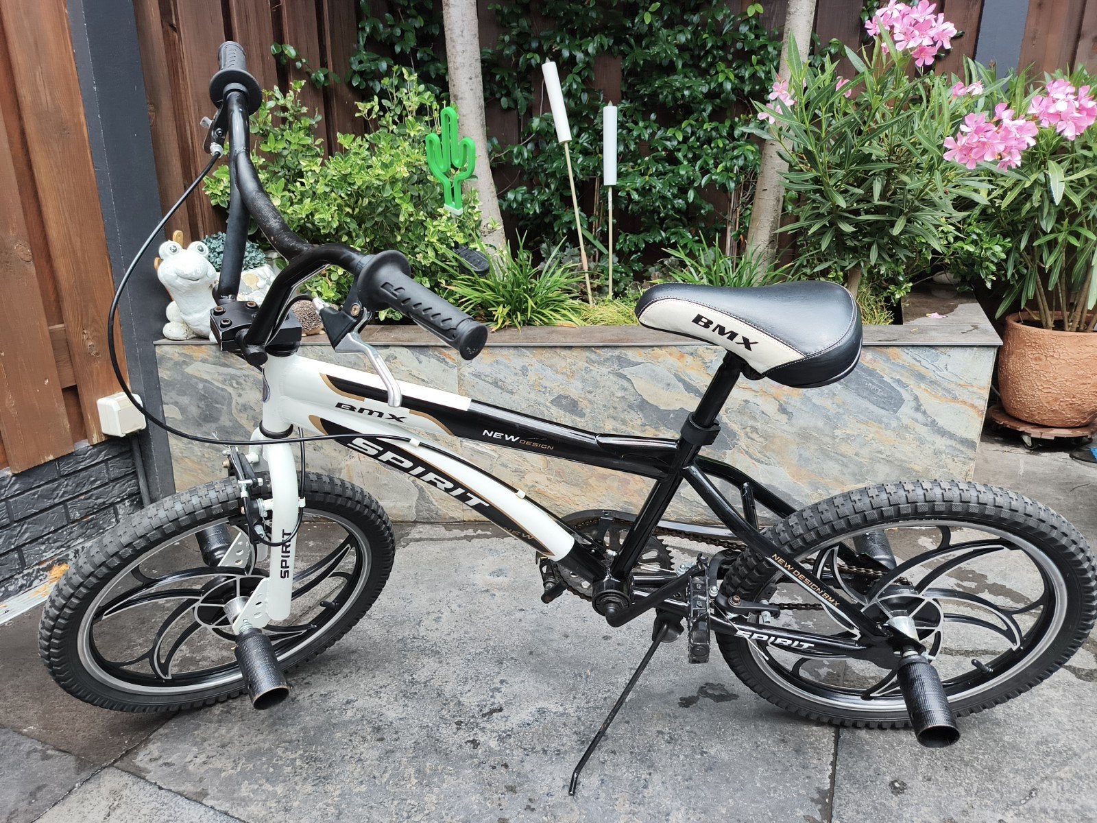 Spirit BMX fiets 20 inch - Wit/Zwart, Fietsen en Brommers, Ophalen, 16 tot 20 inch, Staal, Velgrem