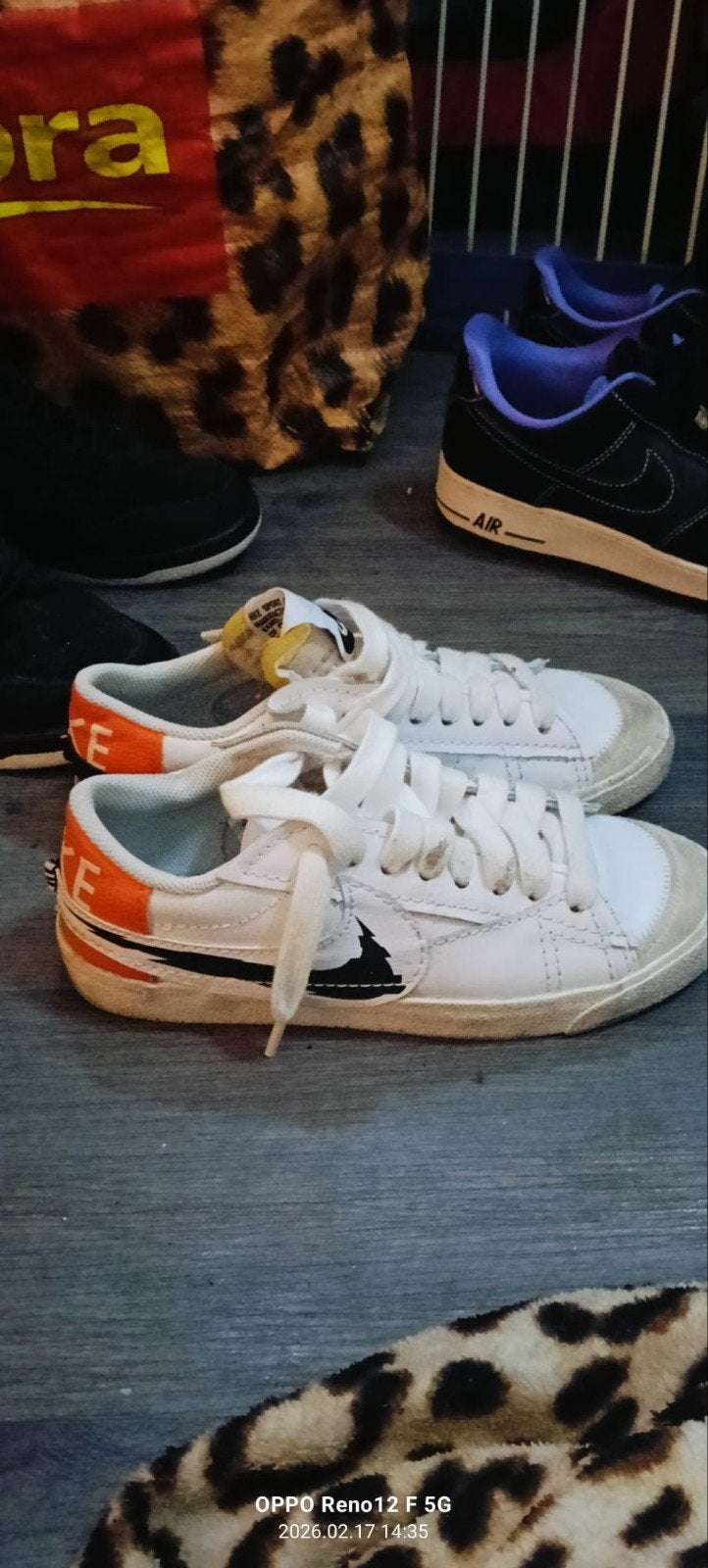 Nike Blazer sneakers maat 41 wit oranje z.g.a.n., Wit, Nike, Ophalen of Verzenden, Sneakers of Gympen