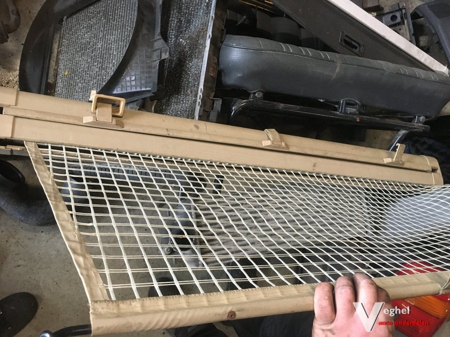 Mercedes W124 Station Rolhoes Creme, Auto-onderdelen, Ophalen, Gebruikt, -, -