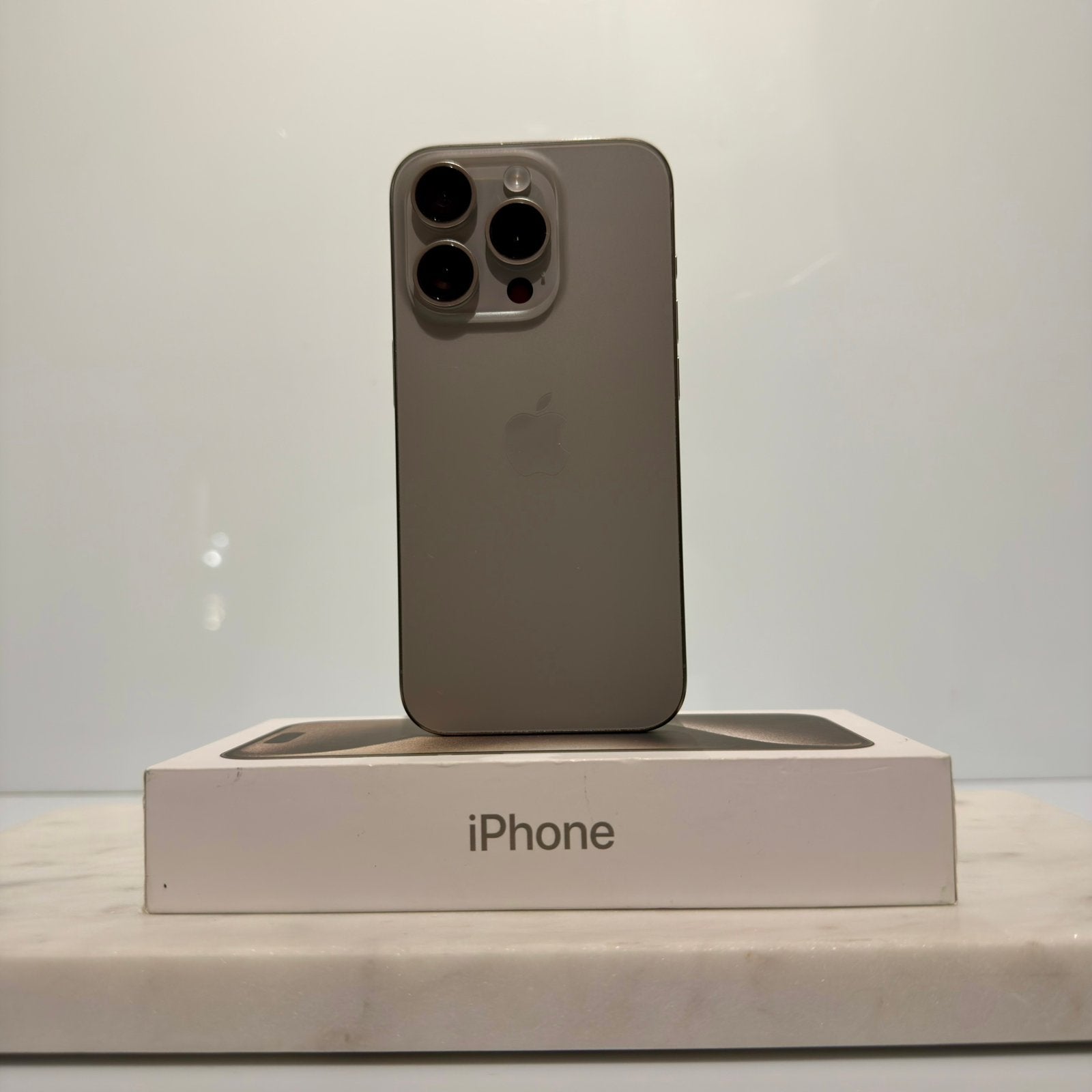 Apple iPhone 15 Pro Titanium 128GB 100% origineel & in orde!, Telecommunicatie, Mobiele telefoons | Apple iPhone, Ophalen, 128 GB