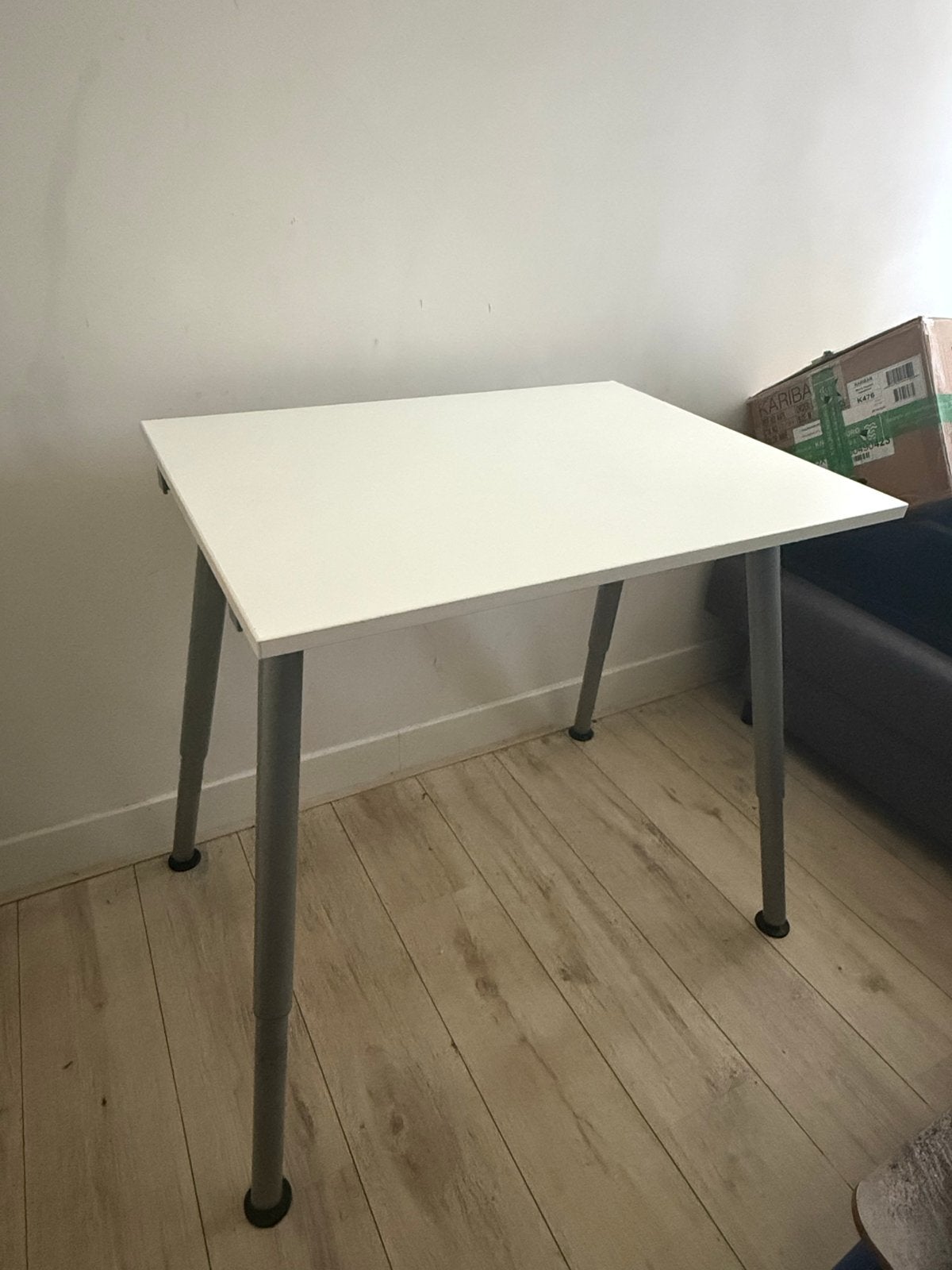 IKEA galant verstelbaar bureau 60x80 cm werktafel, Overige typen, Gebruikt, Spaanplaat of MDF, In hoogte verstelbaar